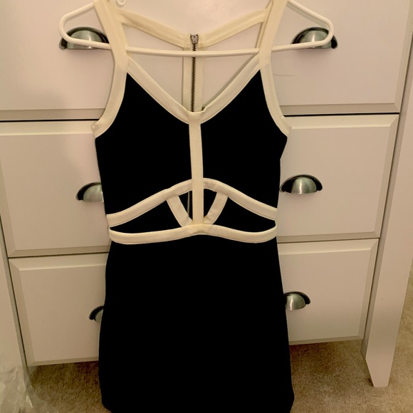 Black and white Cutout Dress - Picture 1 of 2